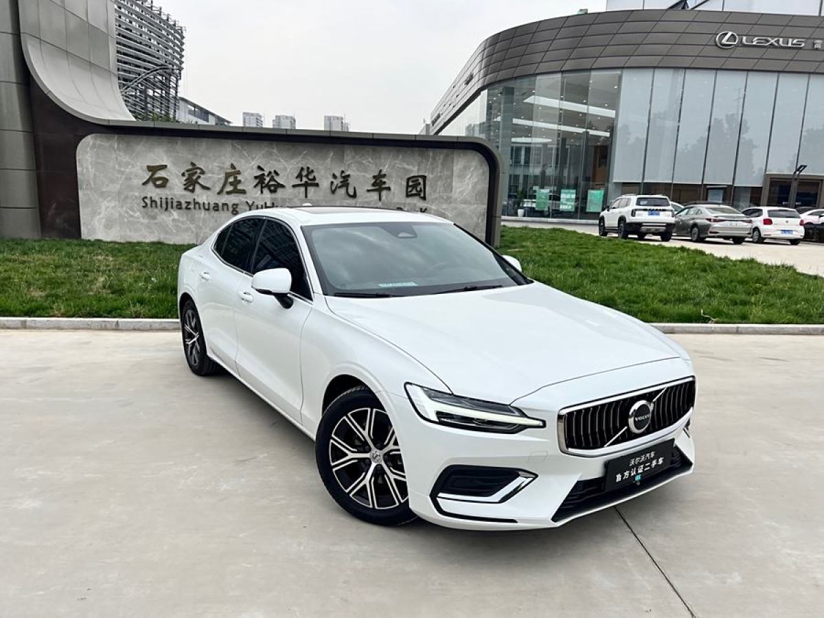 沃爾沃 S60L  2024款 B4 智逸豪華版圖片