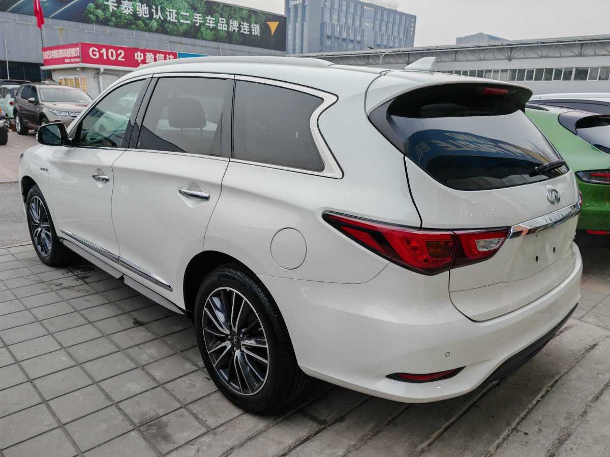 英菲尼迪 QX60  2020款 2.5 S/C Hybrid 兩驅(qū)卓越版 國(guó)VI圖片