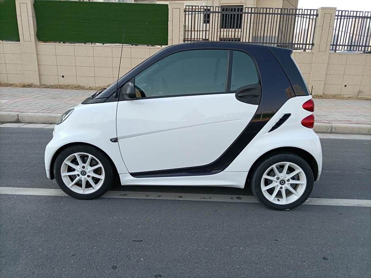 smart fortwo  2014款 1.0 MHD 紫夜限量版圖片