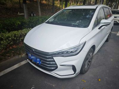 2022年1月 比亚迪 宋MAX新能源 DM-i 105KM 尊荣型图片