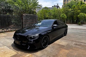 奔馳E級 奔馳 改款 E 300 L 運(yùn)動豪華型