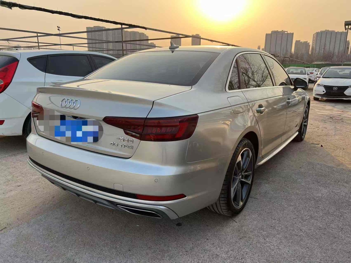 奧迪 奧迪A4L  2019款 40 TFSI 時(shí)尚型 國V圖片