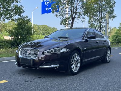 2015年12月 捷豹 XF XF 2.0T 风华版图片