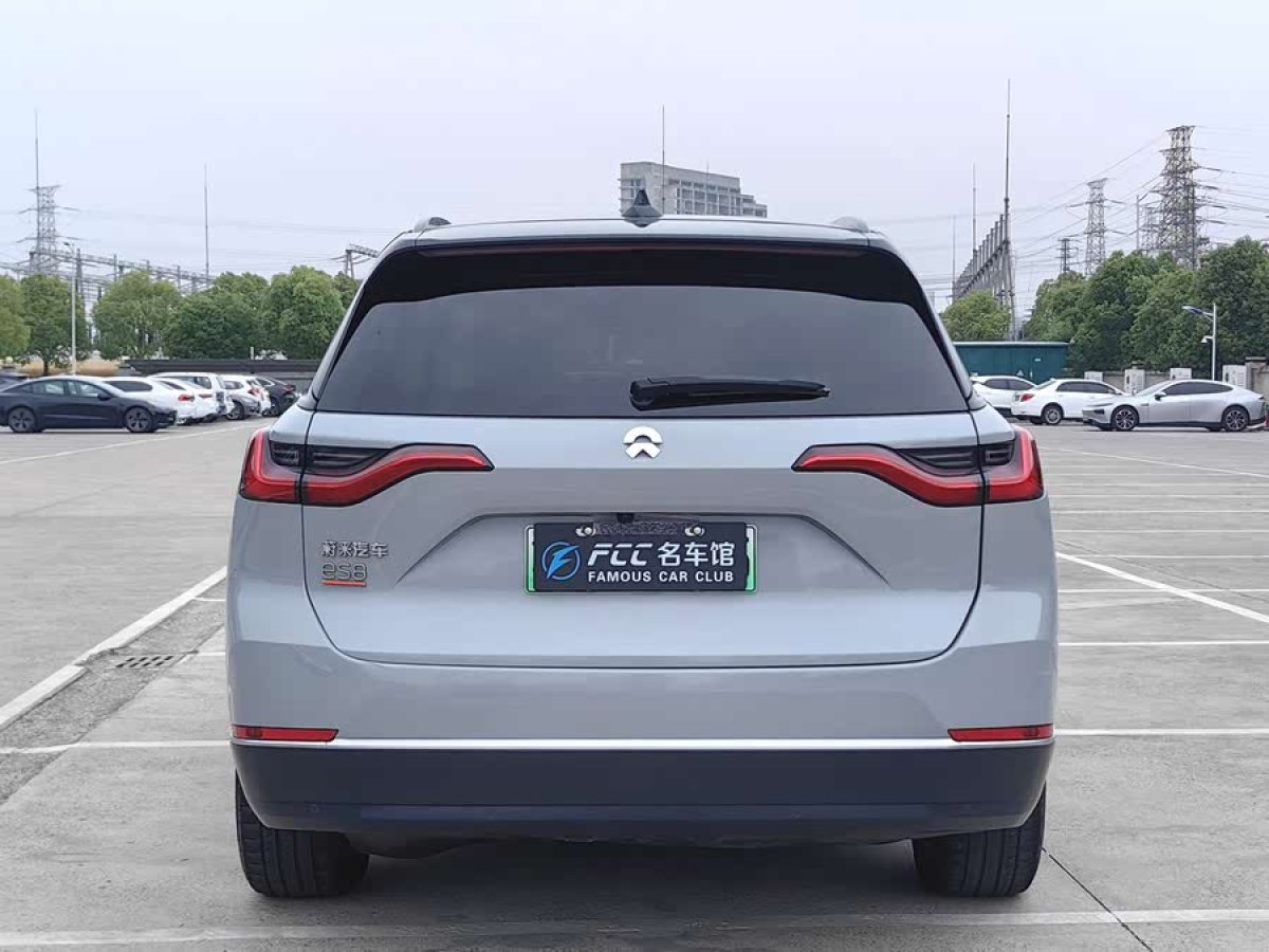 蔚來(lái) ES8  2022款 100kWh 六座版圖片