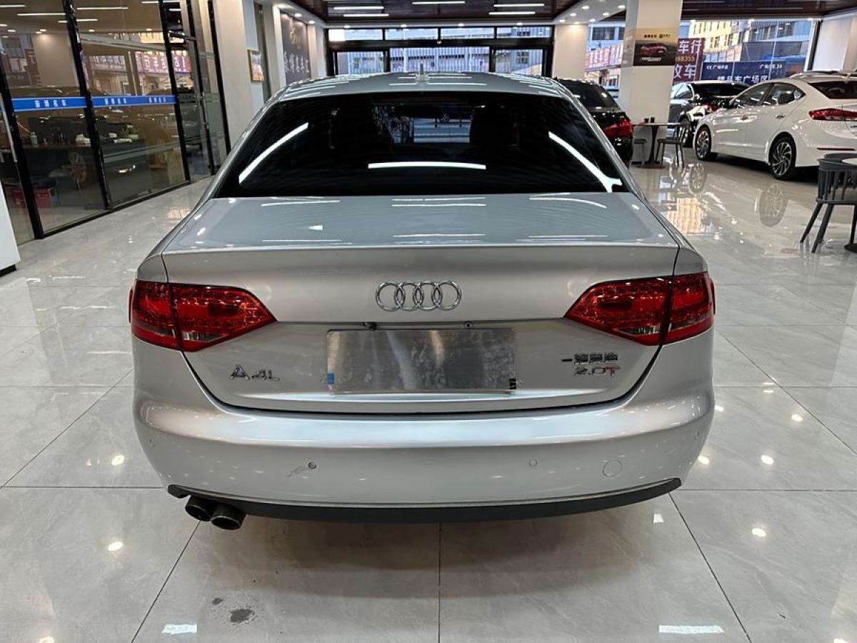 奧迪 奧迪A4L  2011款 2.0 TFSI 技術(shù)型圖片