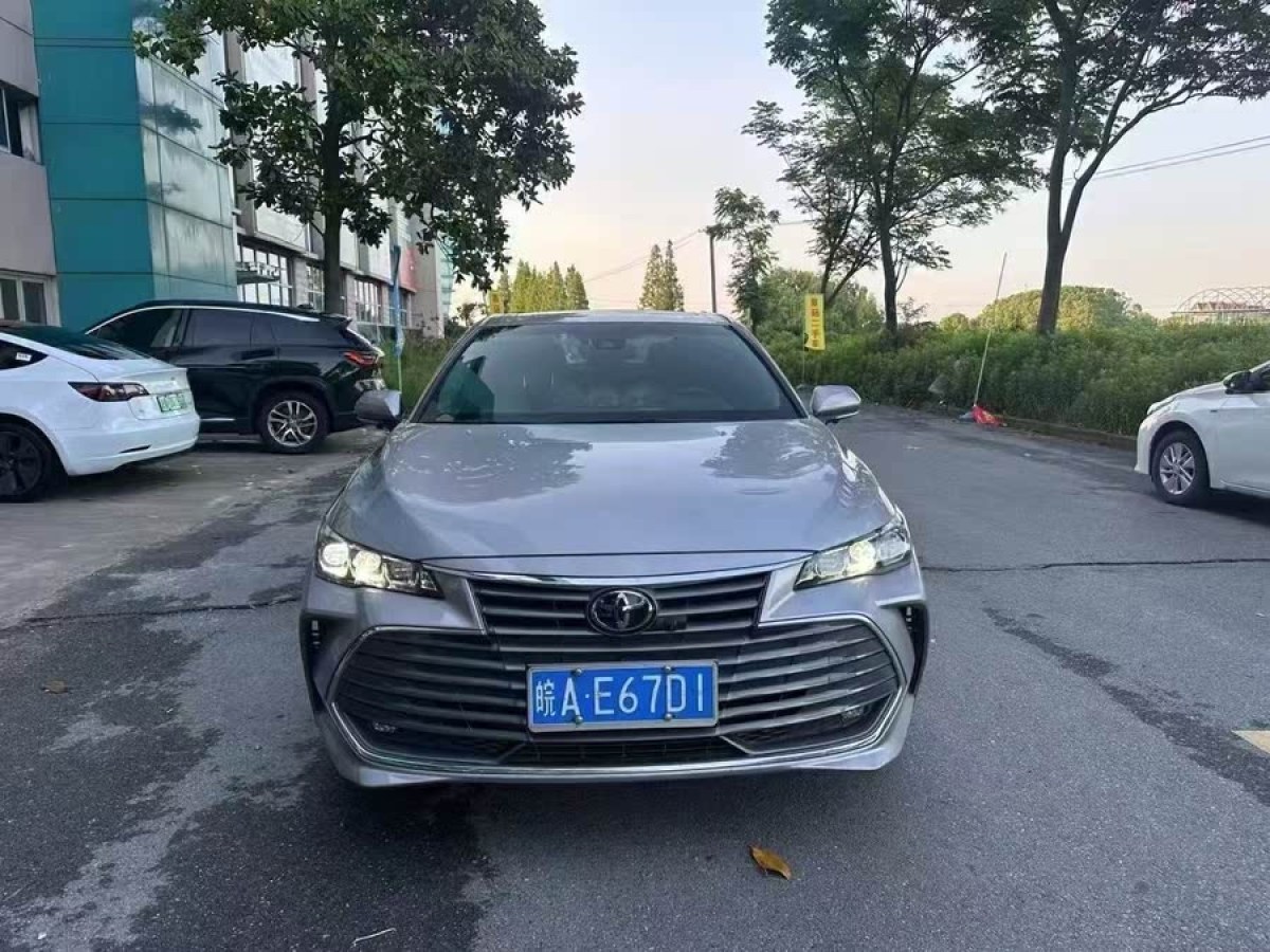 豐田 亞洲龍  2022款 2.0L 豪華版圖片