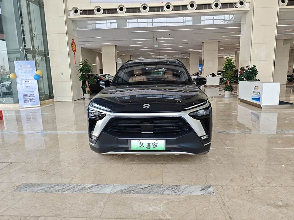 蔚來 ES8  2020款 415KM 基準(zhǔn)版 六座版圖片