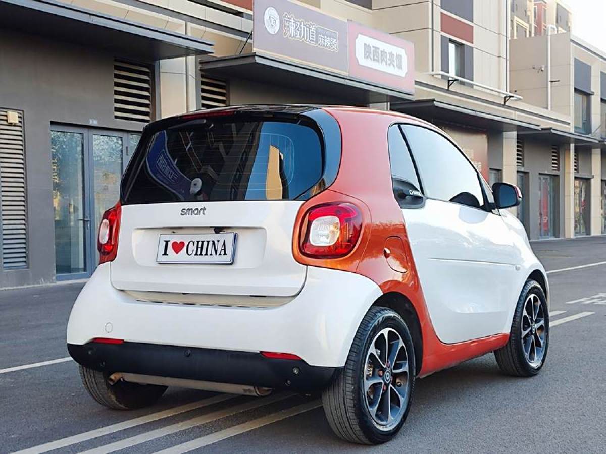 smart fortwo  2015款 1.0L 52千瓦硬頂激情版圖片