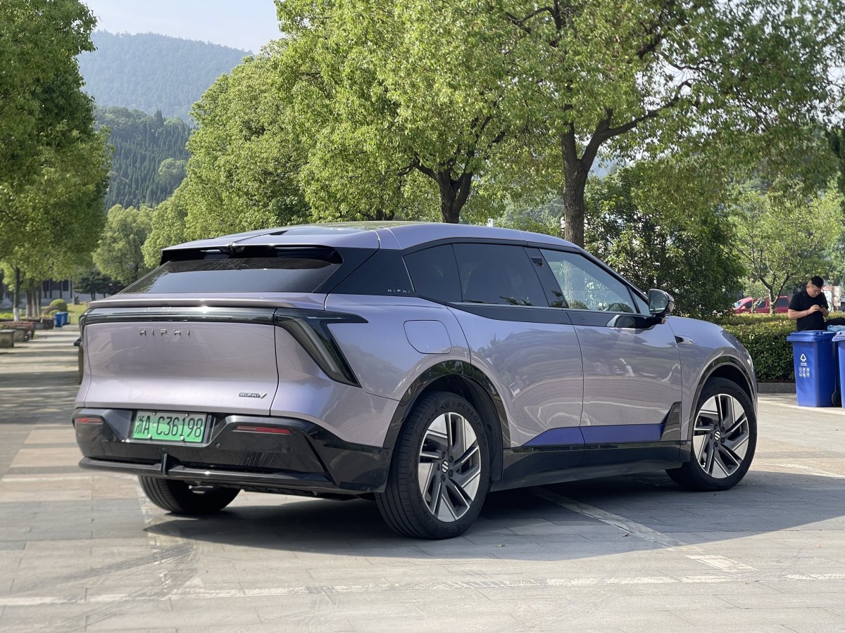 高合 高合HiPhi Y  2023款 560km 先鋒版圖片