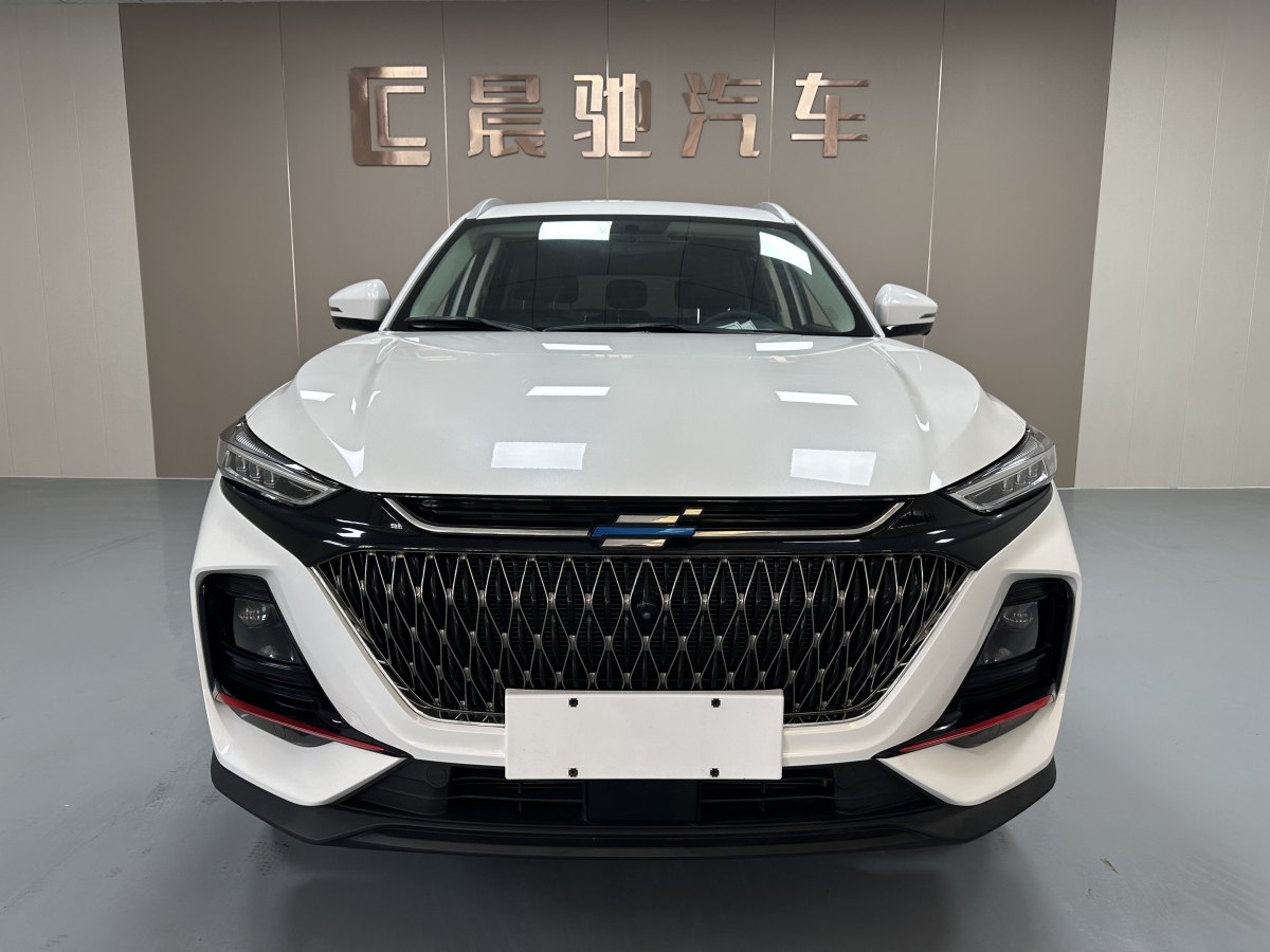 長安歐尚 長安歐尚X7 PLUS  2022款 1.5T 藍鯨版自動尊貴型 7座圖片