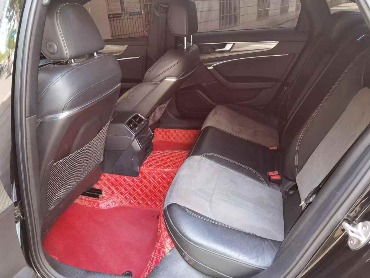 奧迪 奧迪A6  2020款 Avant 先鋒派 40 TFSI 豪華動感型圖片