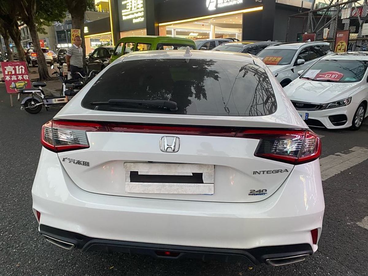 本田 型格  2023款 HATCHBACK 240TURBO CVT領(lǐng)潮版圖片