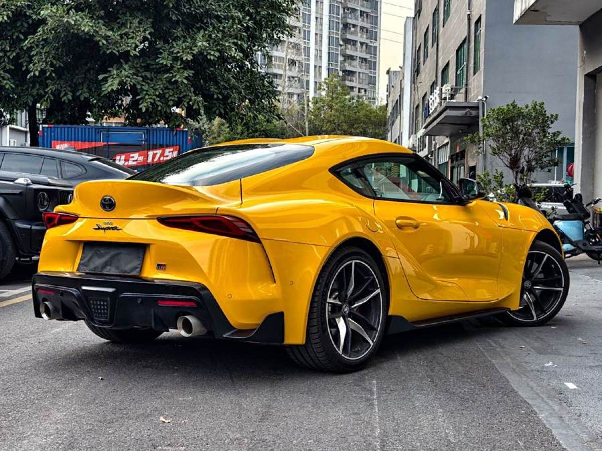 豐田 SUPRA  2022款 改款 GR SUPRA 3.0T 標(biāo)準(zhǔn)型圖片