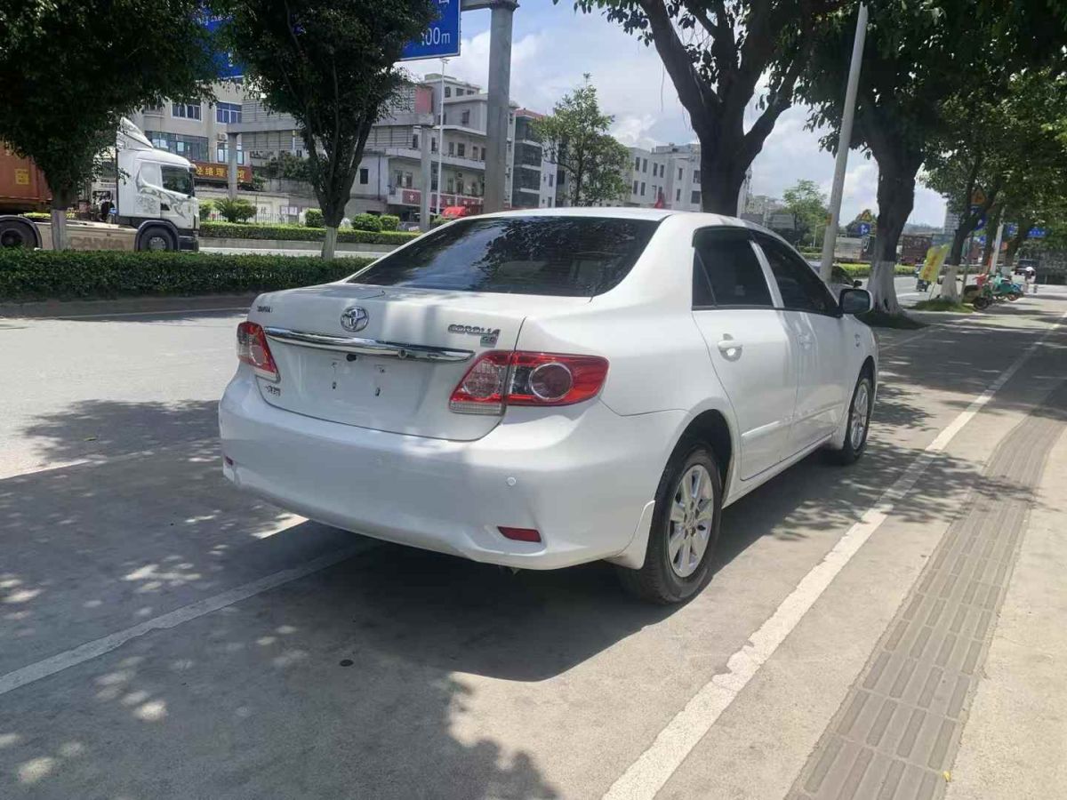 豐田 卡羅拉  2013款 1.6L GL炫酷特裝版圖片