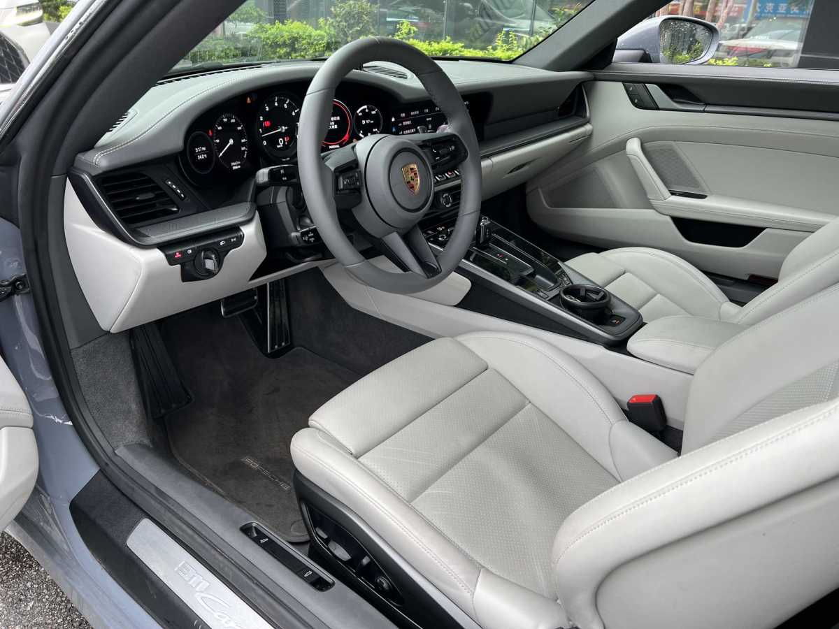 保时捷 911  2022款 Carrera 3.0T图片