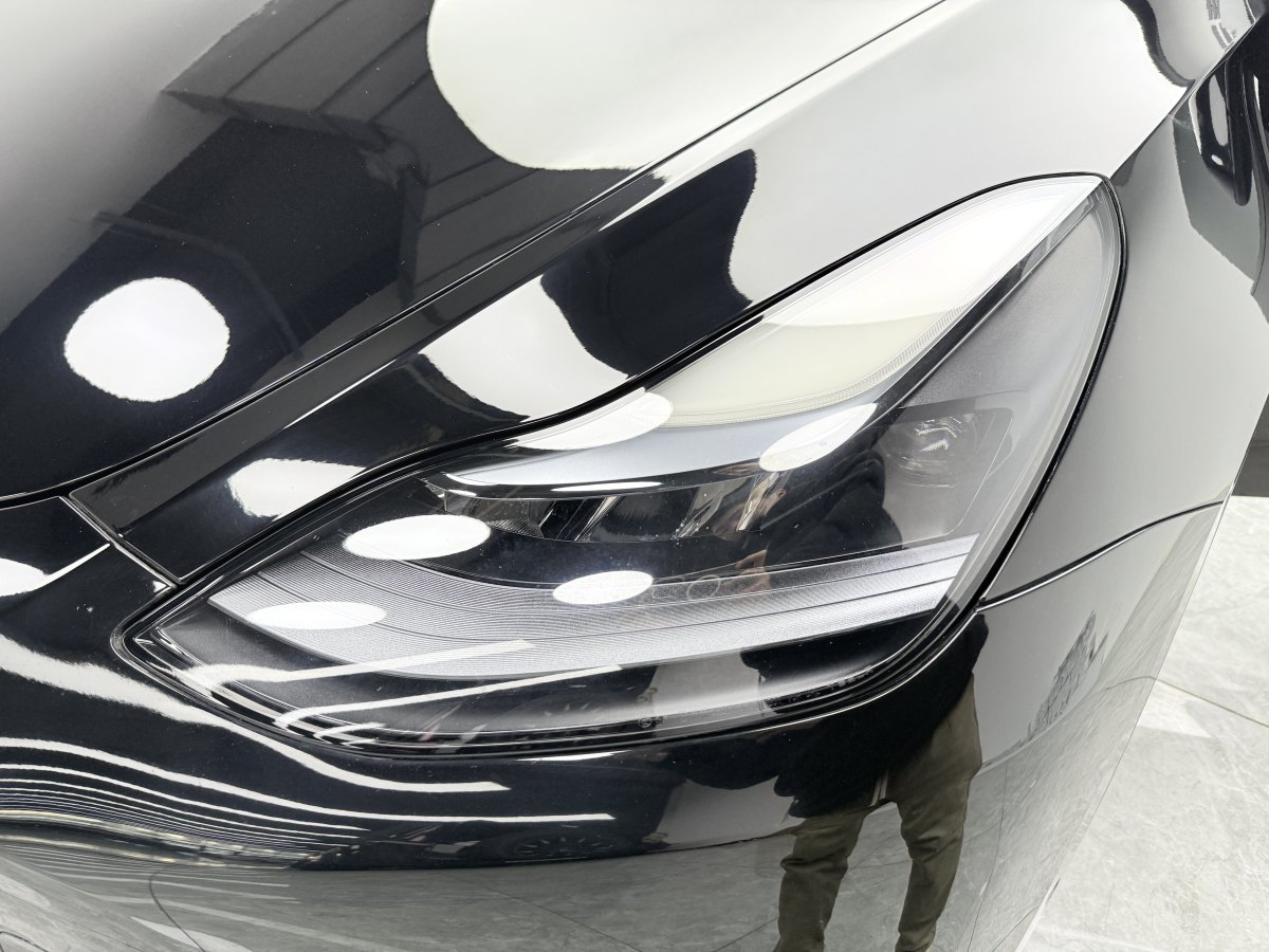 特斯拉 Model 3  2023款 長(zhǎng)續(xù)航煥新版 雙電機(jī)全輪驅(qū)動(dòng)圖片