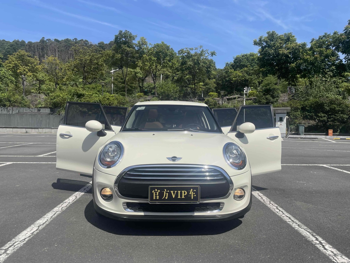 2019年6月MINI MINI  2018款 1.5T ONE 五門版