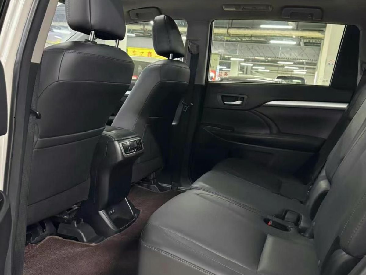 豐田 柯斯達(dá)  2019款 4.0L豪華車GRB53L-ZEMNK 23座無扶手9GR圖片