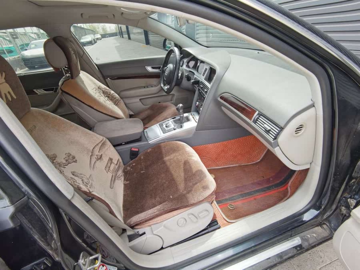 奧迪 奧迪A6L  2010款 2.0 TFSI 手動標準型圖片