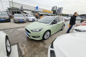 ?？怂?福特 兩廂 EcoBoost 180 自動(dòng)運(yùn)動(dòng)型