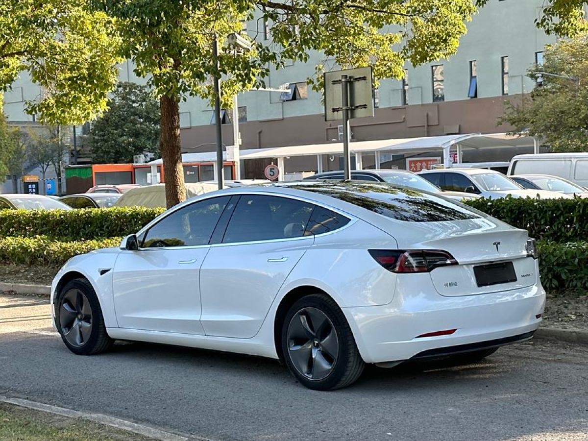 特斯拉 Model 3  2020款 改款 標準續(xù)航后驅升級版圖片