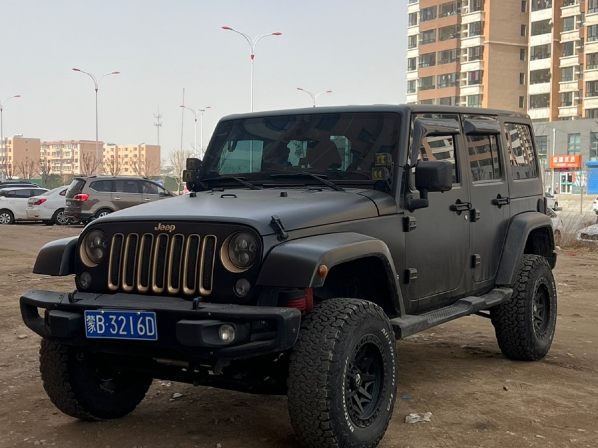 2014年09月Jeep 牧馬人  2014款 3.6L 龍騰典藏版