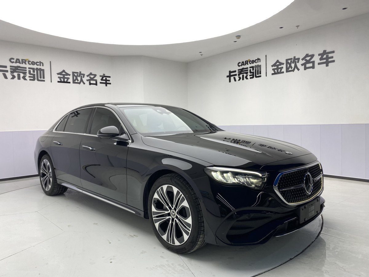 奔馳 奔馳E級  2024款 E 300 L 時尚運(yùn)動型圖片