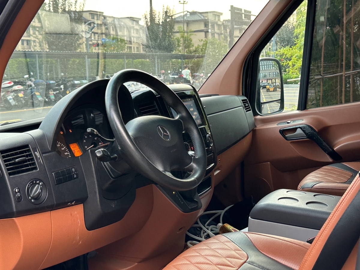 奔驰 Sprinter 2016款 3.5L 自动 中规版图片