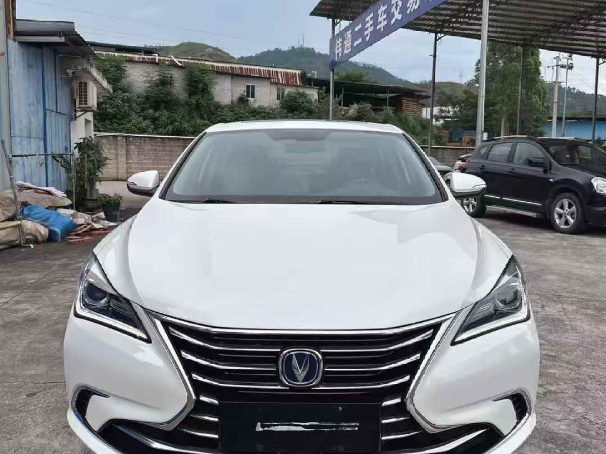 長(zhǎng)安 逸動(dòng)  2018款 1.6L GDI 自動(dòng)時(shí)尚型圖片