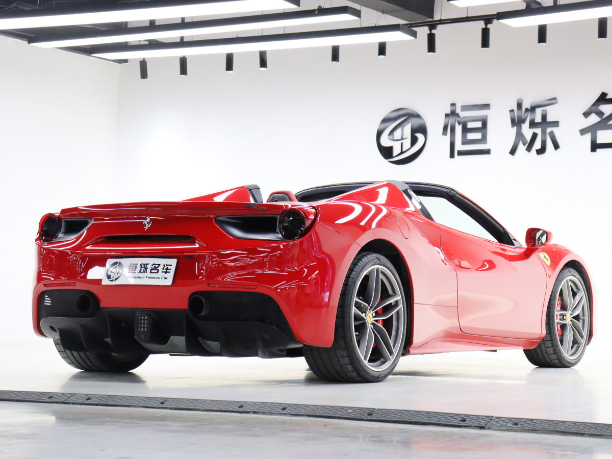 2019年4月法拉利 488  2015款 488 Spider