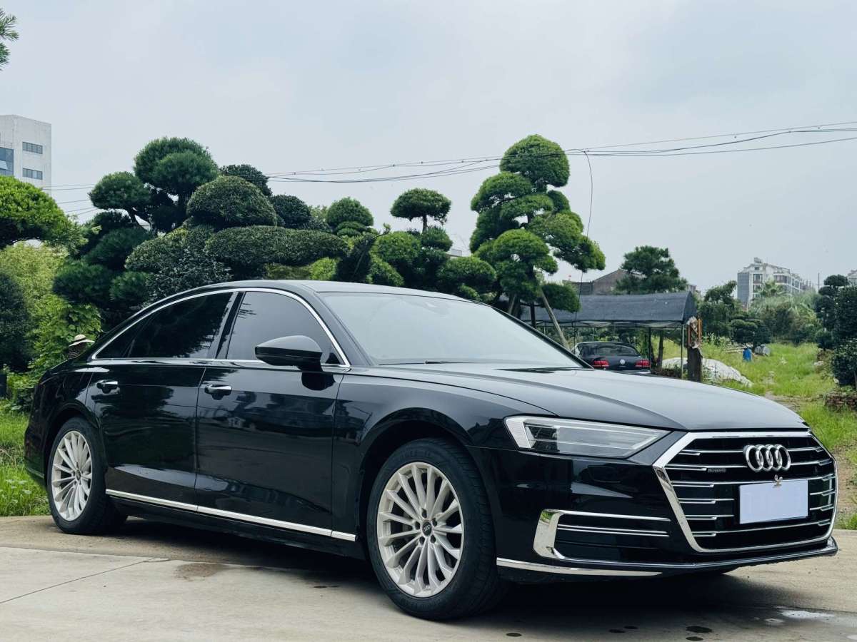 2021年8月奧迪 奧迪A8  2021款 A8L 50 TFSI quattro 舒適型