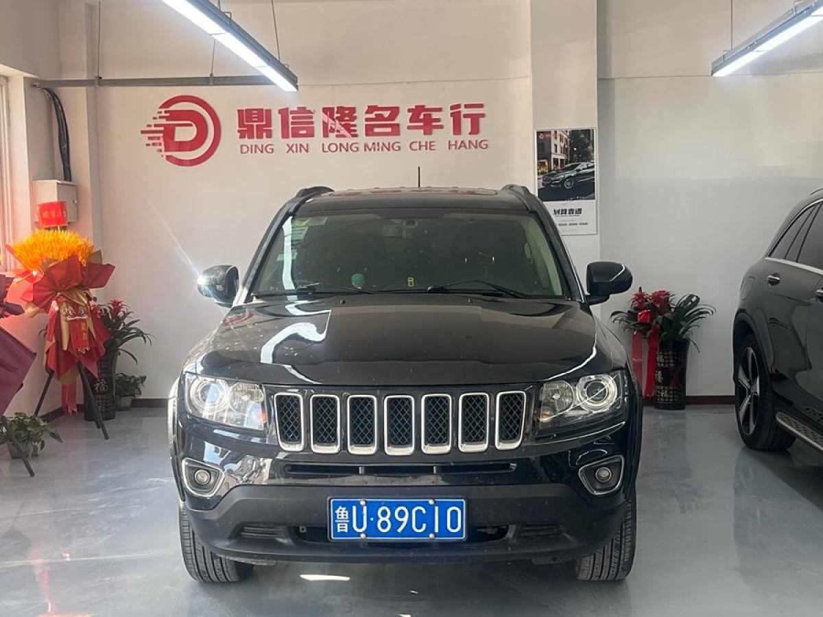 Jeep 指南者  2014款 改款 2.4L 四驅(qū)舒適版圖片