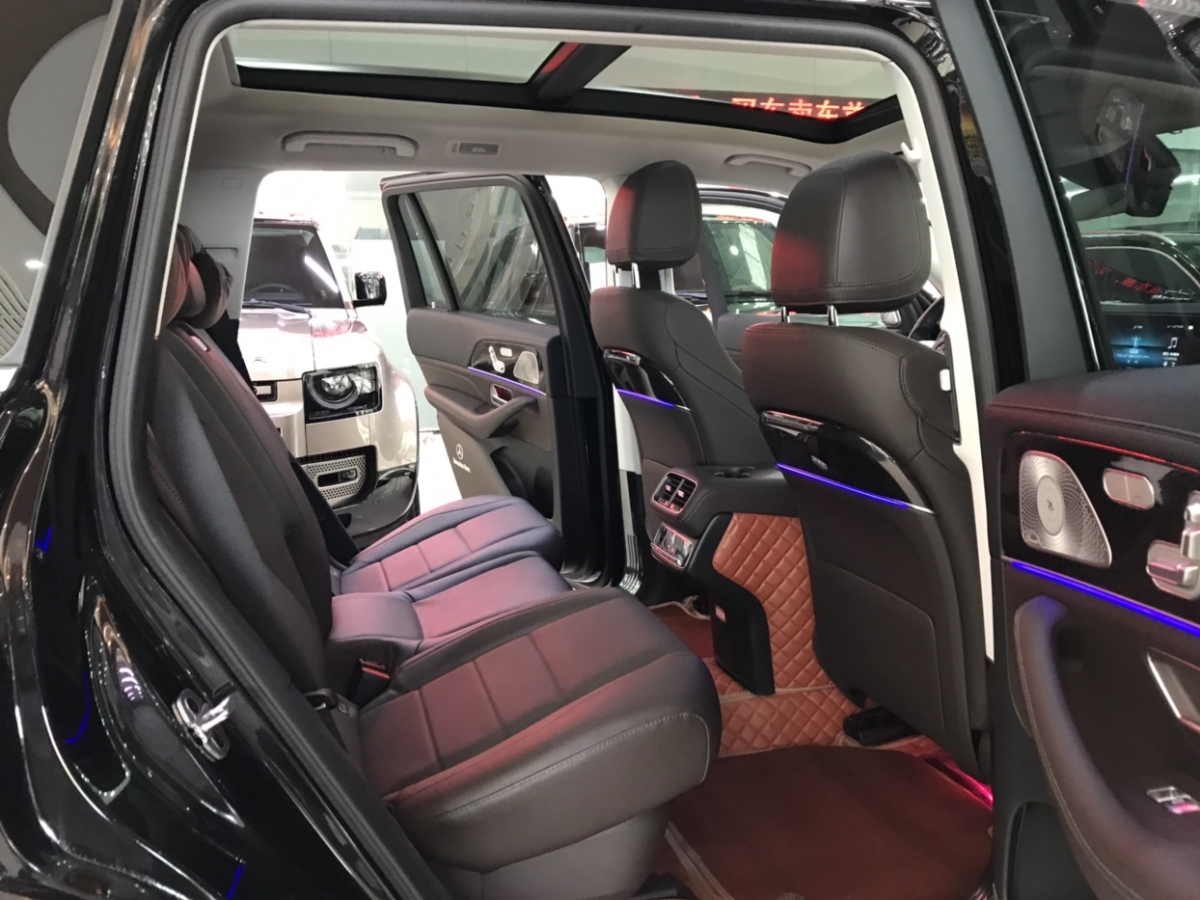 奔馳 奔馳GLS  2022款 GLS 450 4MATIC 時尚型圖片