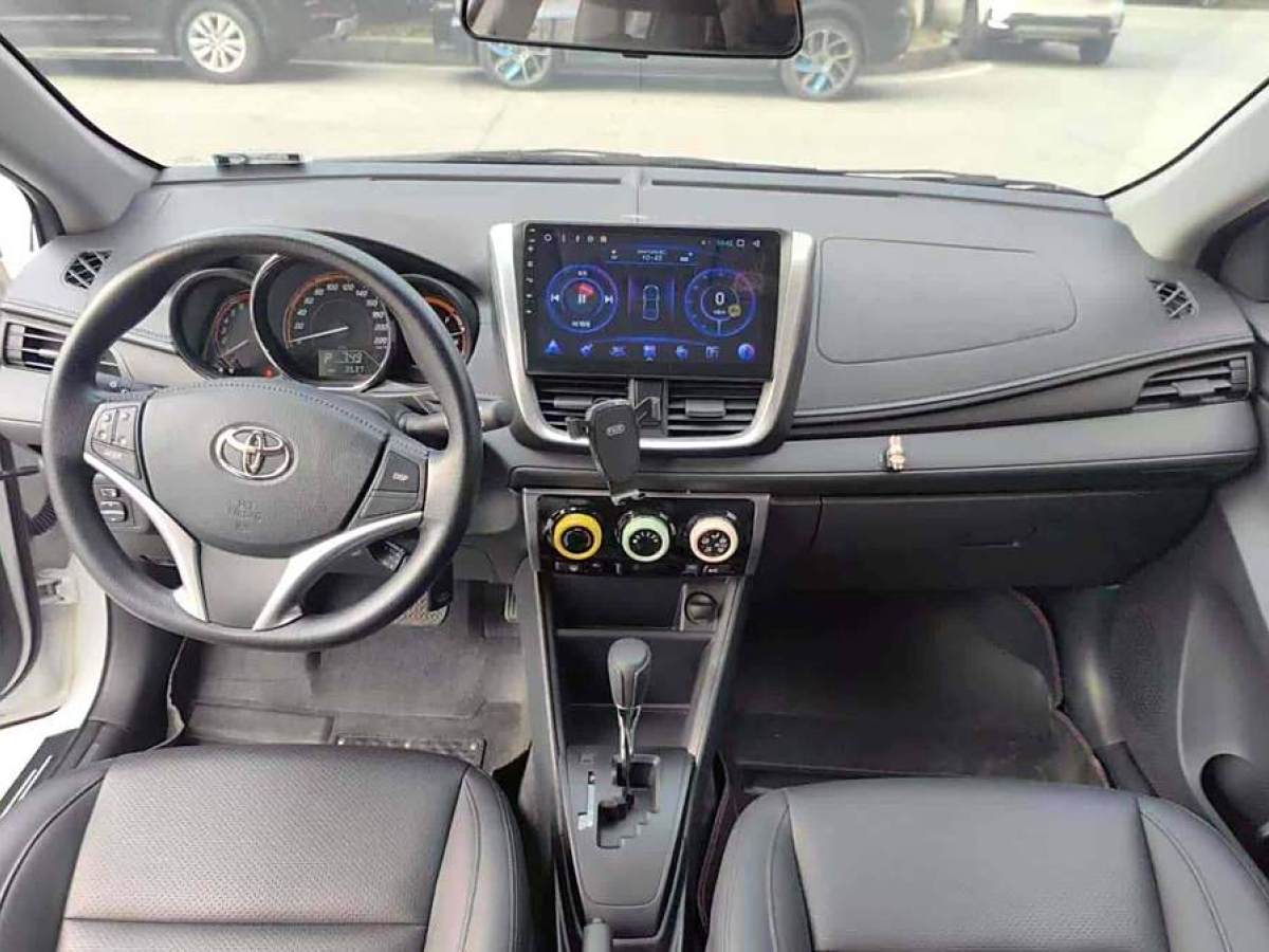 豐田 YARiS L 致炫  2022款 1.5L CVT領(lǐng)先PLUS版圖片