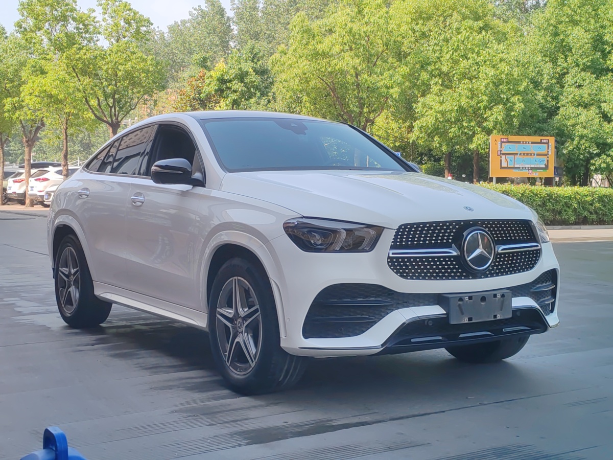 奔馳 奔馳GLE轎跑  2020款 GLE 450 4MATIC 轎跑SUV 時(shí)尚型圖片