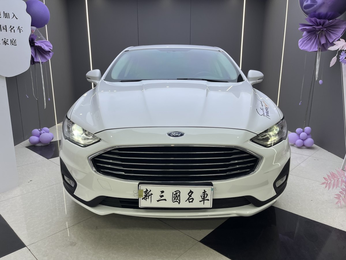 2021年8月福特 蒙迪歐  2020款 EcoBoost 180 時(shí)尚型