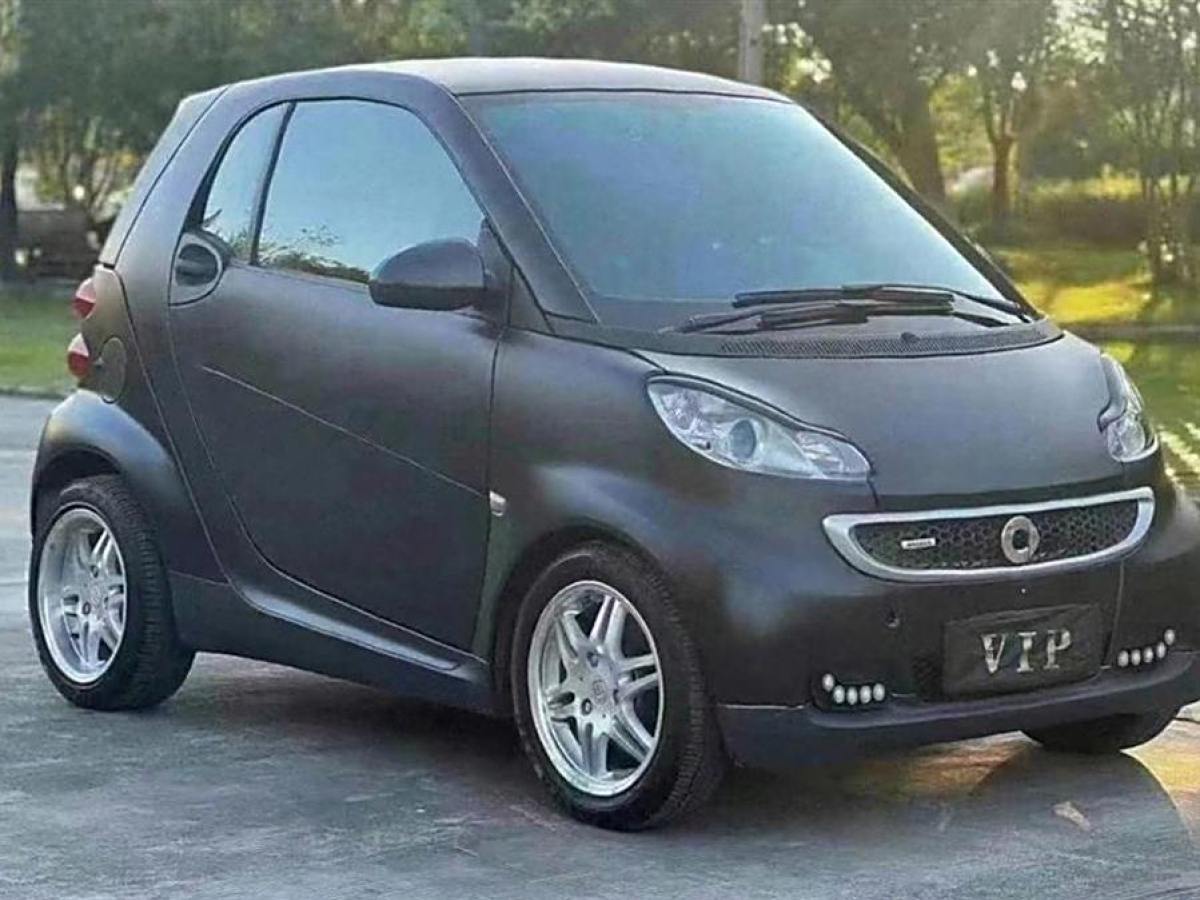 smart fortwo  2011款 1.0 MHD 硬頂標(biāo)準(zhǔn)版圖片