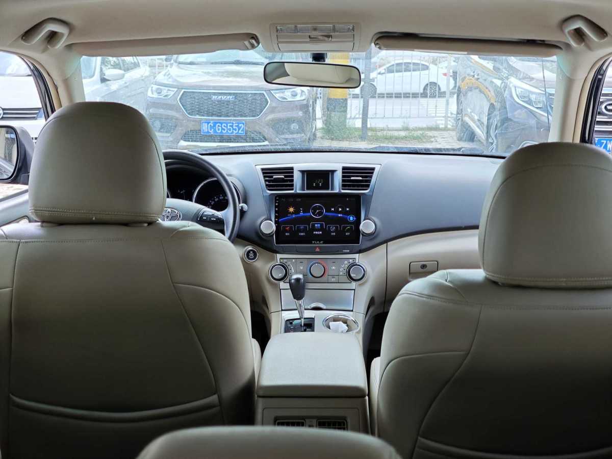2015年1月丰田 汉兰达  2012款 2.7L 两驱5座精英版