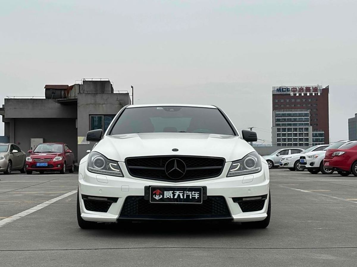 奔馳 奔馳C級AMG  2012款 AMG C 63 動感型圖片