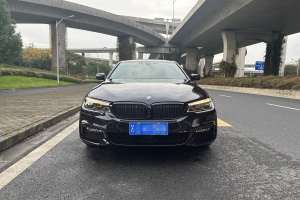 宝马5系 宝马 530Li xDrive M运动套装