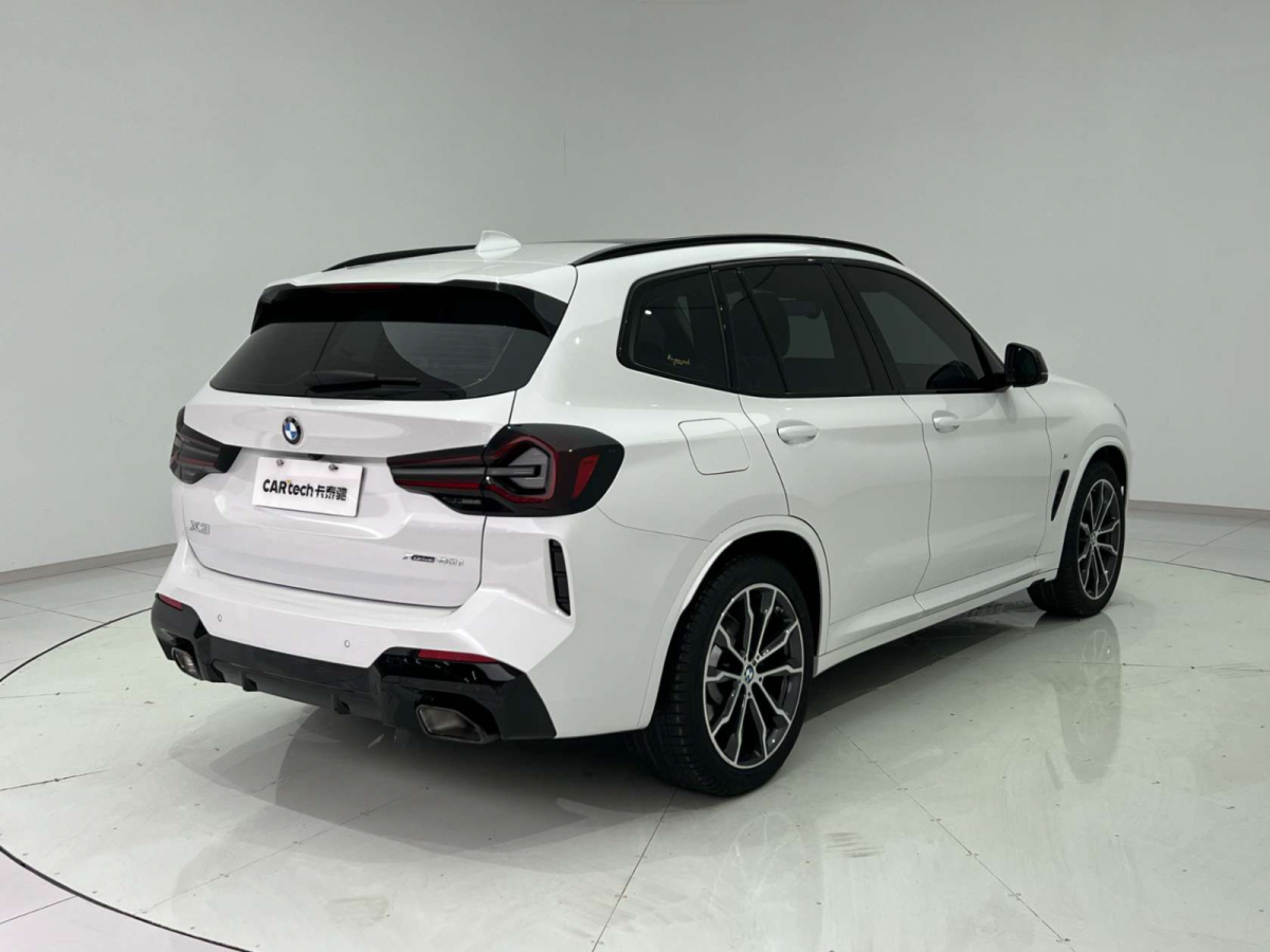 寶馬 寶馬X3  2022款 xDrive30i 領(lǐng)先型 M曜夜套裝圖片