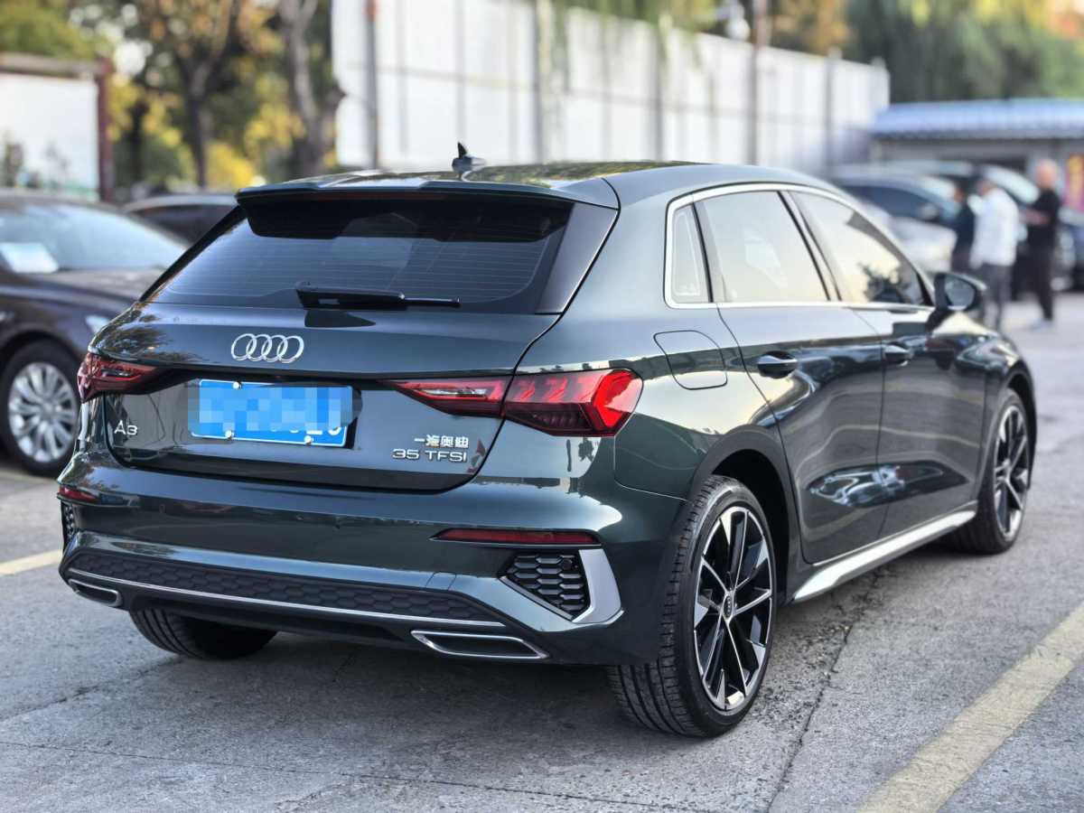 奧迪 奧迪A3  2022款 Sportback 35 TFSI 時(shí)尚運(yùn)動(dòng)型圖片