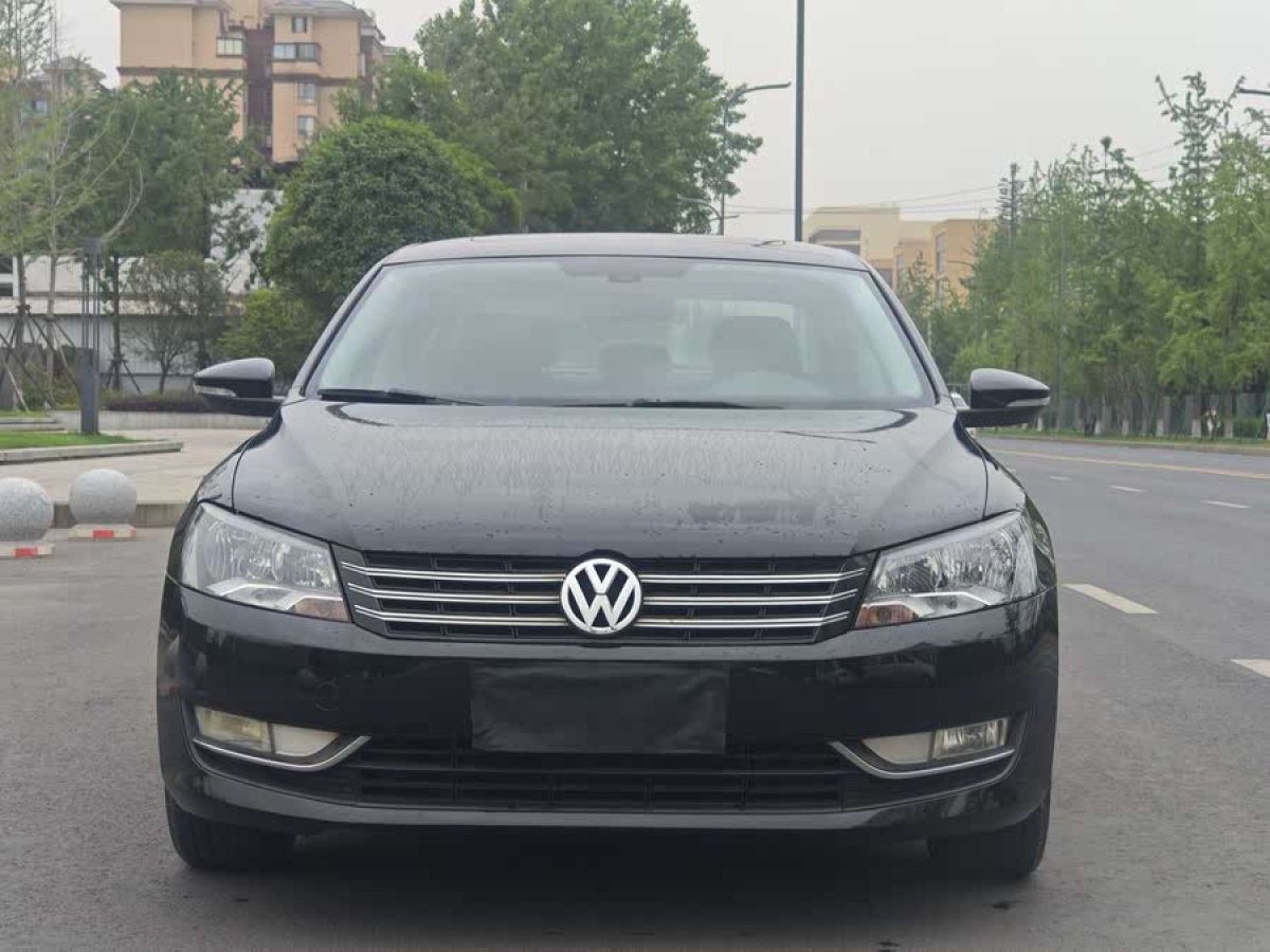 大眾 帕薩特  2011款 1.8TSI 自動(dòng)尊榮版圖片