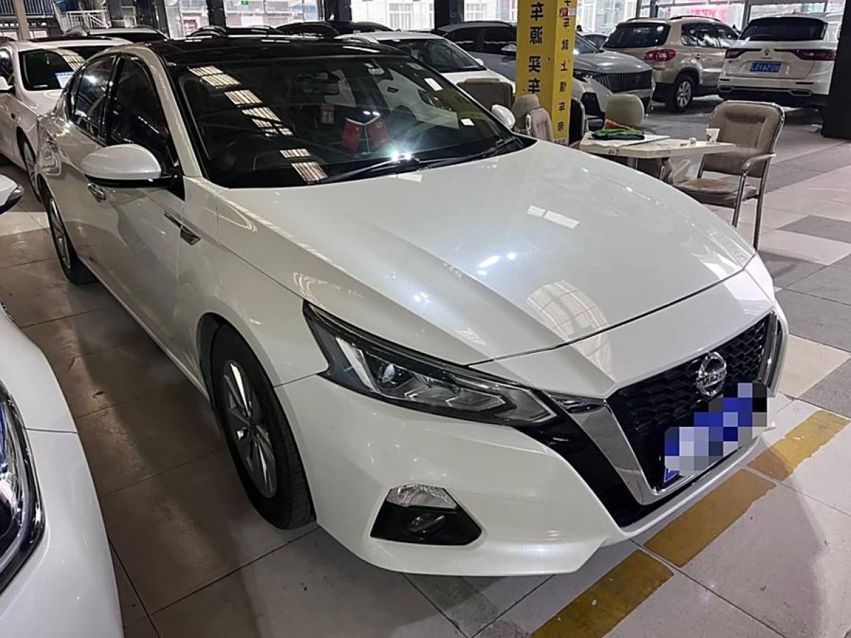 日產(chǎn) 天籟  2020款 改款 2.0L XL 舒適版圖片