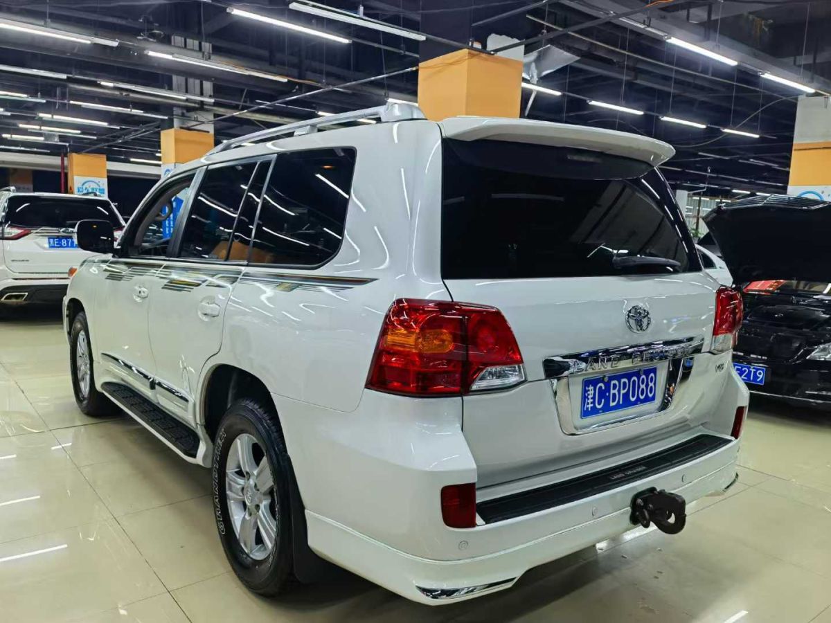 豐田 蘭德酷路澤  2015款 4.6L V8 中東限量版圖片