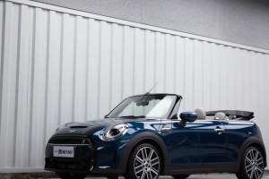 MINI MINI 改款 2.0T COOPER S CABRIO Sidewalk