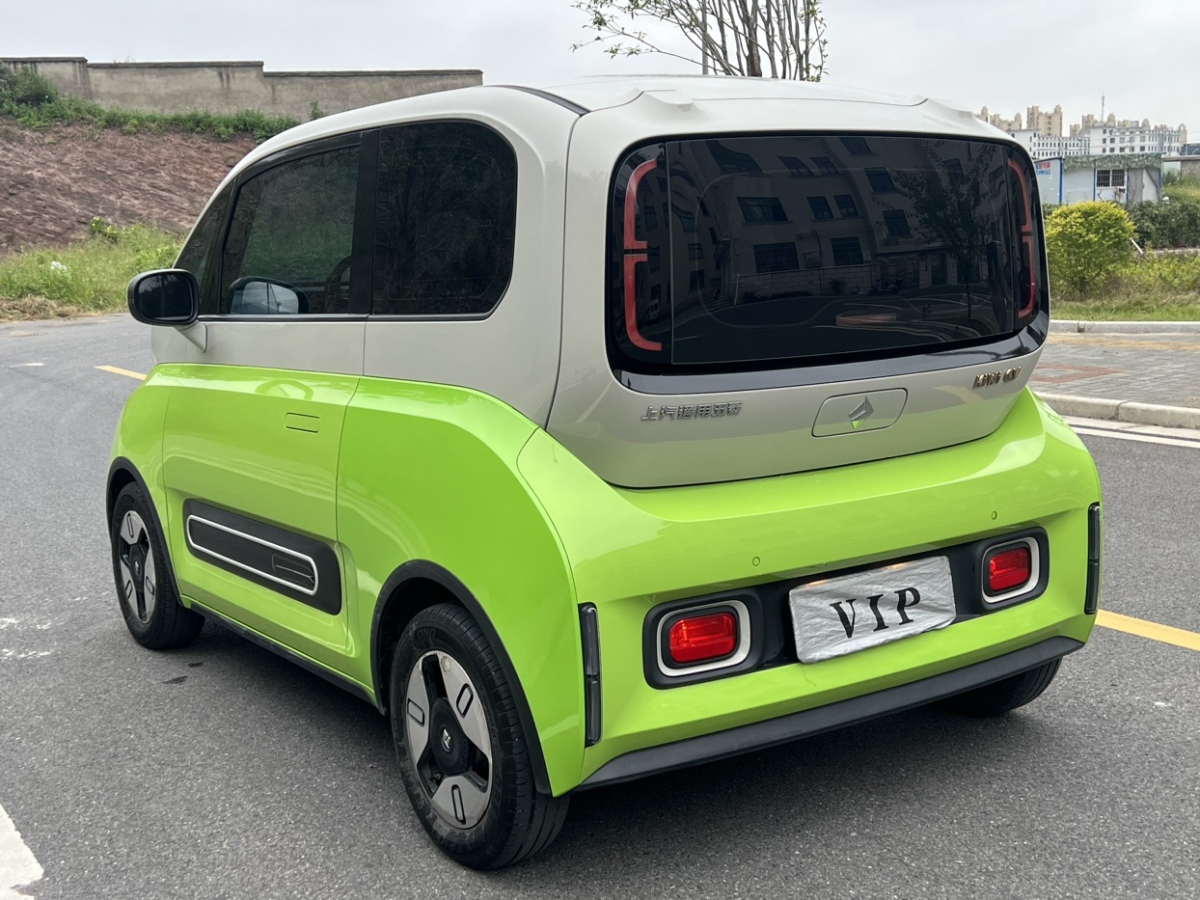 寶駿 寶駿KiWi EV  2021款 設計師 三元鋰圖片