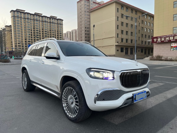 奔驰 奔驰GLS  2022款 改款 GLS 450 4MATIC 豪华型