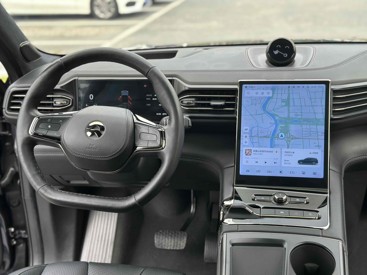 蔚來(lái) ES8  2020款 450KM 簽名版 六座版圖片