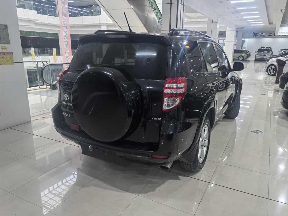豐田 RAV4榮放  2009款 2.4L 自動(dòng)豪華版圖片